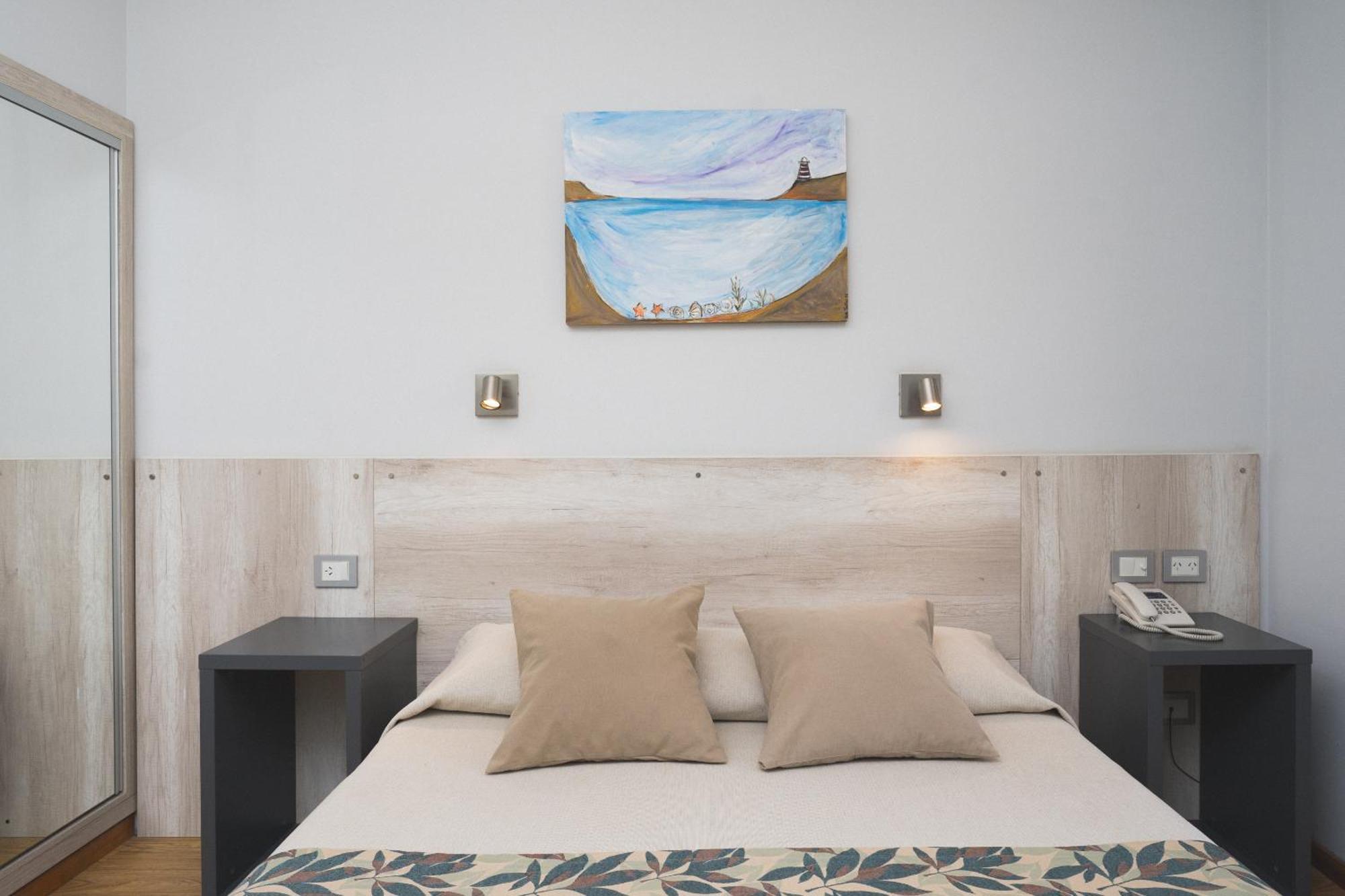 Hotel Bahia Nueva Пуерто Мадрин Екстериор снимка